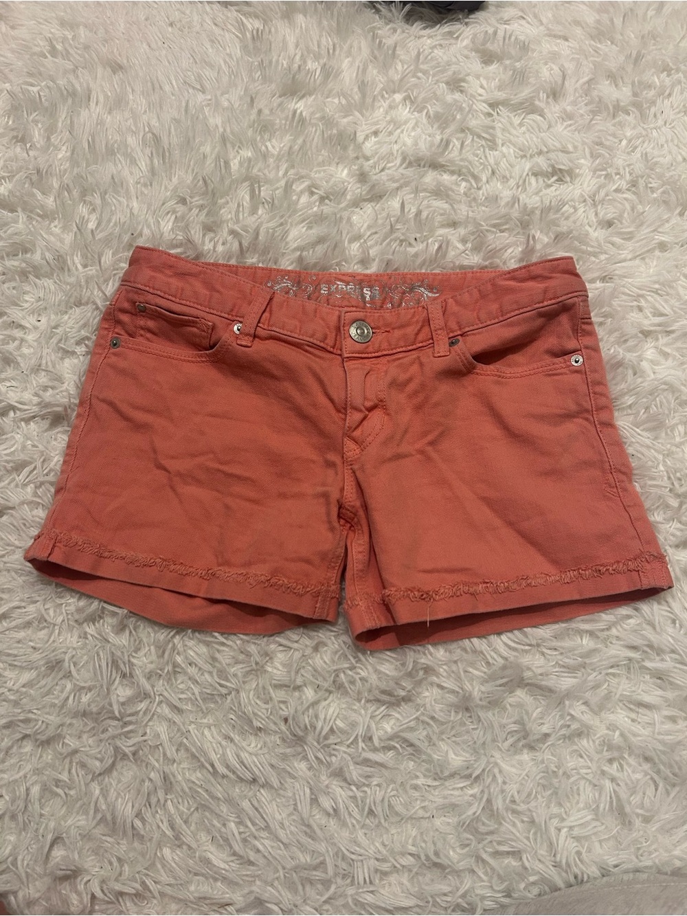 Express coral denim Jean low rise shorts Y2K woman size 4